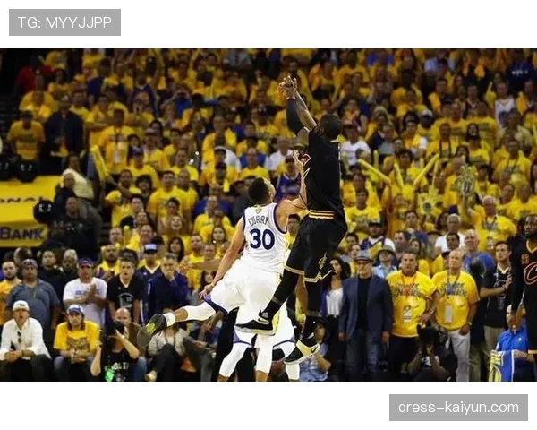 评论：上赛季末节得分榜揭示关键球处理能力的球员分布